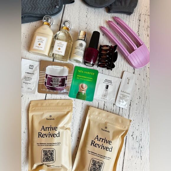 Beauty Bundle - TheraBody Travel amenities kits (20+ items) - Picture 2 of 7